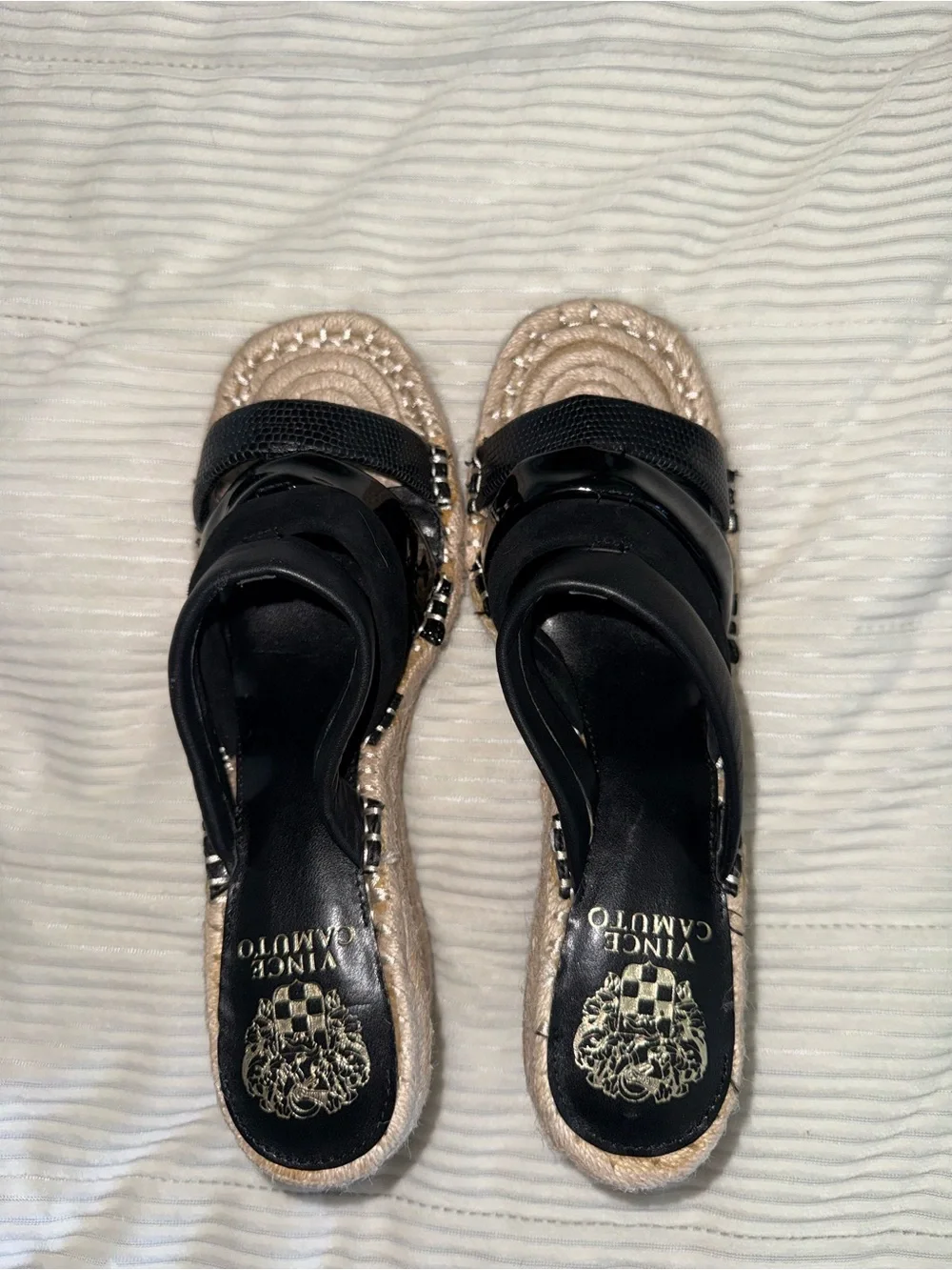Vince Camuto sleek black